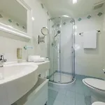 Valverde & Residenza 4*