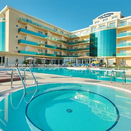 Aparthotel Valverde&residenza 4*