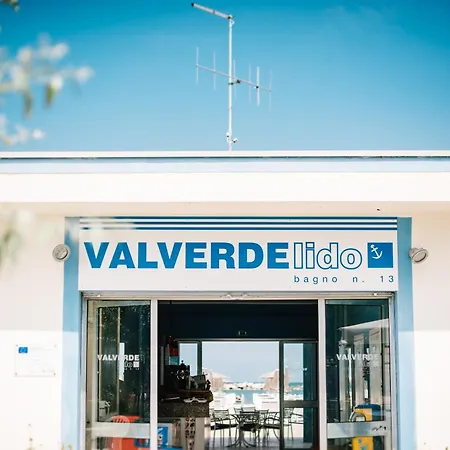 Valverde & Residenza Апарт-отель 4*