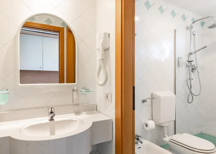 アパートホテル Valverde & Residenza 4*