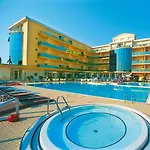 Valverde & Residenza Апарт-отель Чезенатико