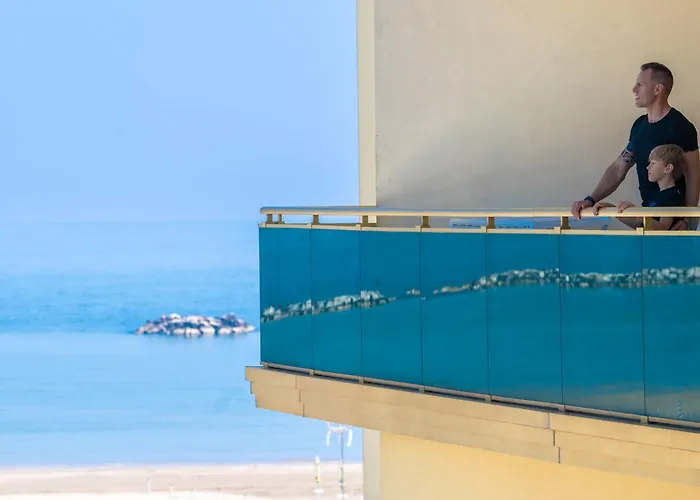 Valverde & Residenza Aparthotel Cesenatico